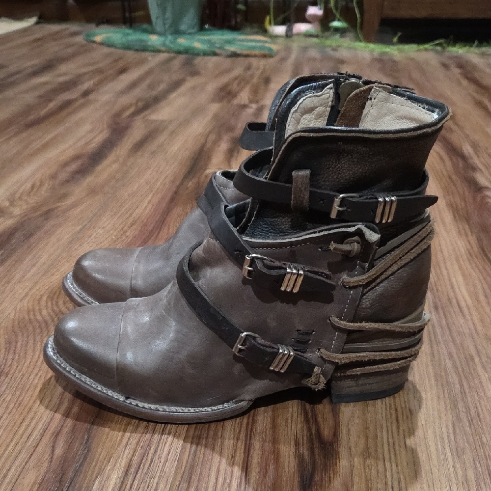 Freebird by Steven Distressed Brown Ankle Boots